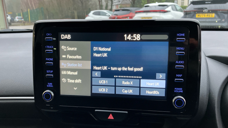 Toyota Yaris 1.5 Hybrid Design 5dr CVT Hybrid Hatchback